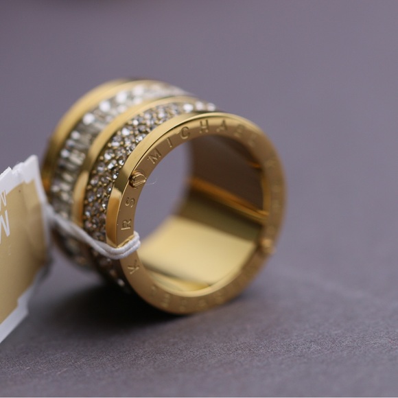 Michael Kors Pave Barrel Gold Ring - Picture 6 of 7